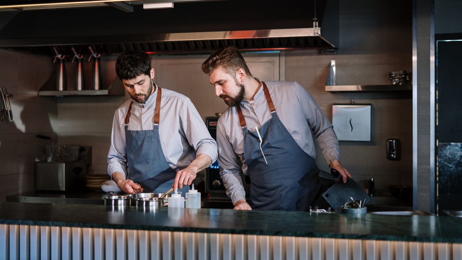 Kitchen Display Systems (KDS): Architecture and UX for Speed — CodeAustral journal